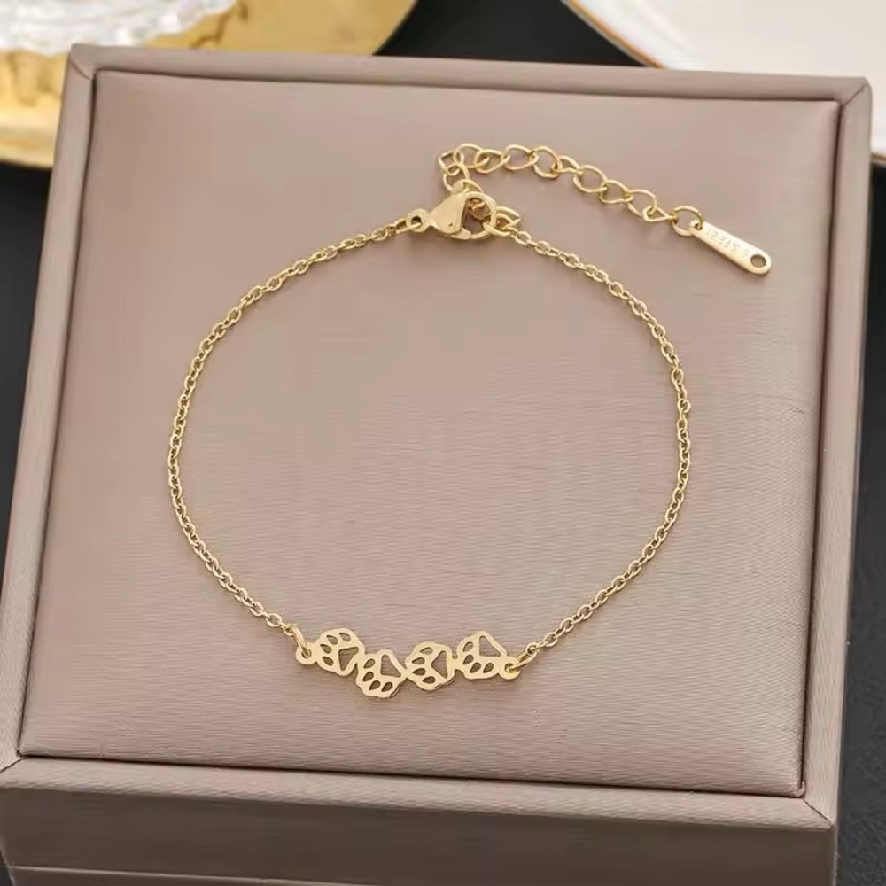 Elegant Gold Butterfly Bracelet